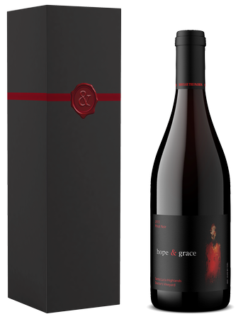 2017 hope & grace Pinot Noir Gift Box