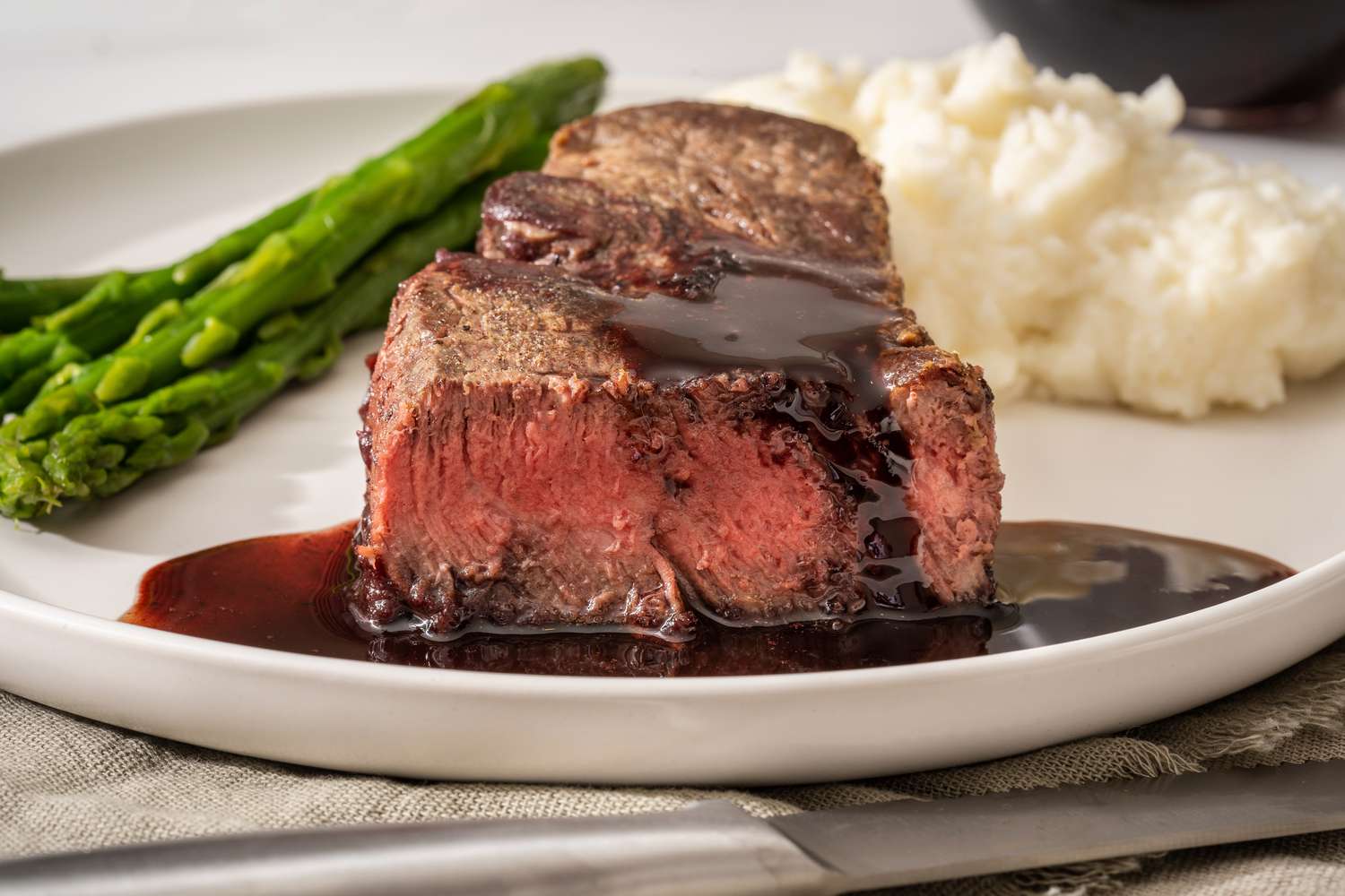 Filet with a Merlot Sauce